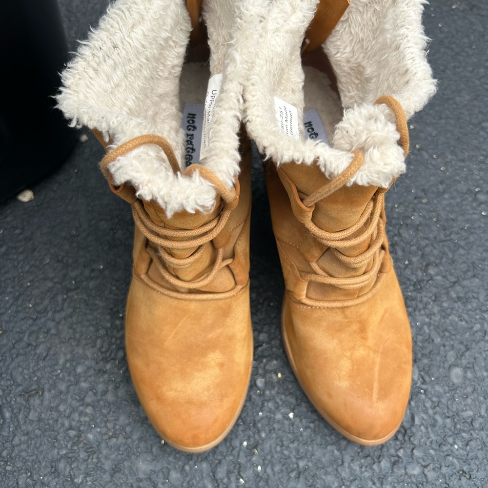 Tan Faux Fur Lined Women's Boots